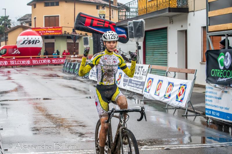 Filippo Fontana e Gaia Santin firmano il Ciclocross del Meschio